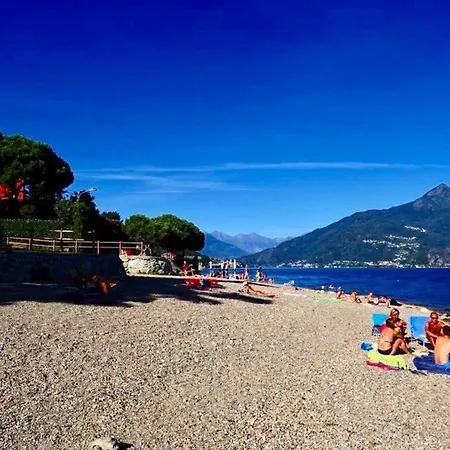 View Le Quattro Stagioni-strand-ladestation Fuer Elektroautos * San Siro
